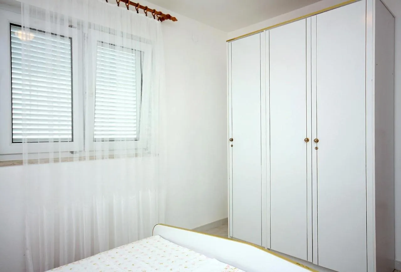 Apartment Barbat 4962A Barbat na Rabu